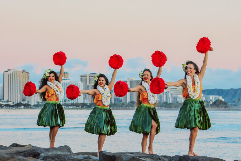ka moana luau dancers